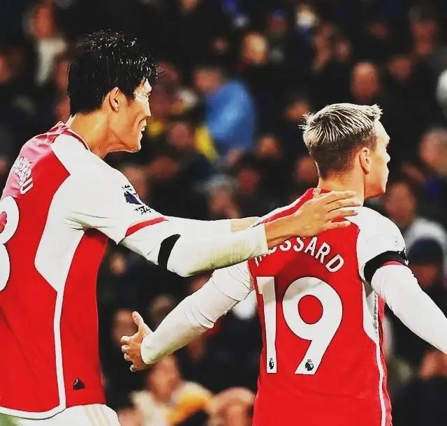 关于阿森纳主场取胜，欧战名额近在眼前的信息