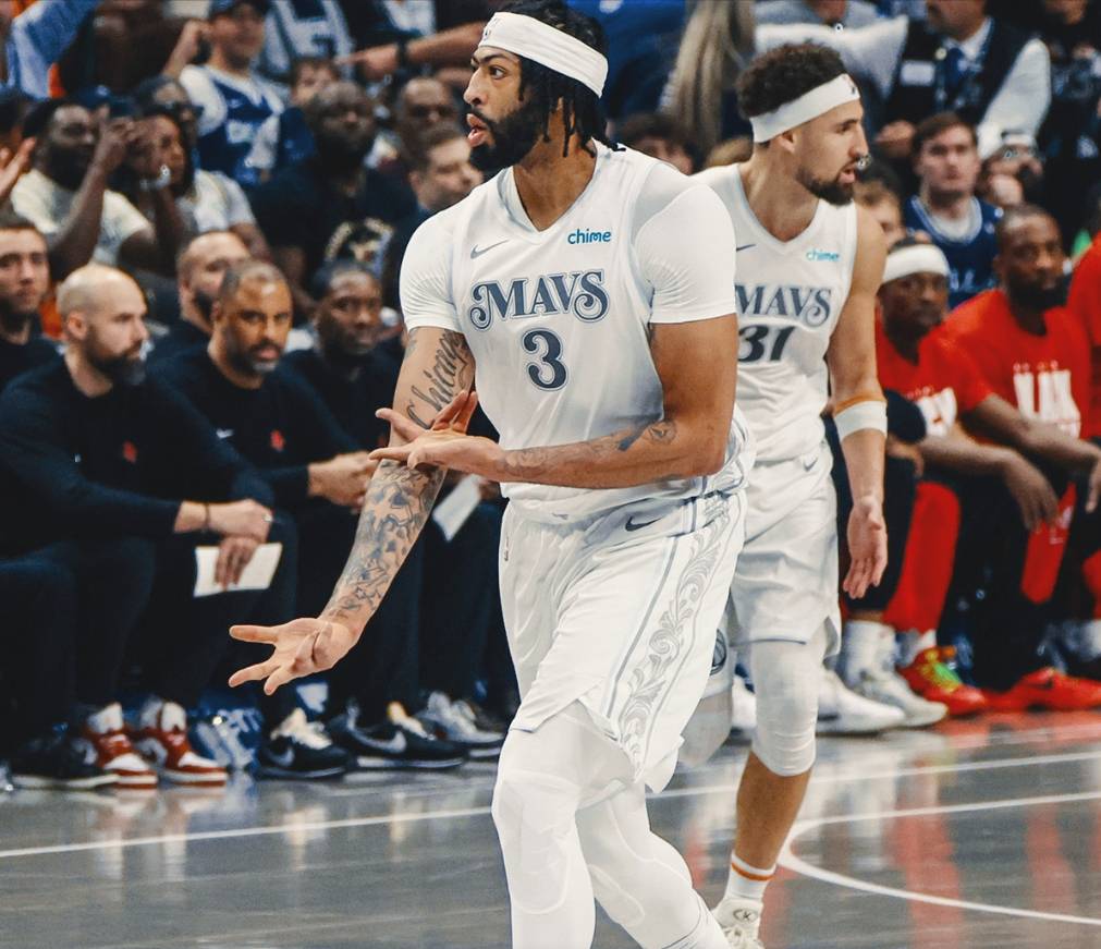 浓眉哥迎来五赛季高光表现，法国队球迷沸腾！(湖人队浓眉哥是谁)